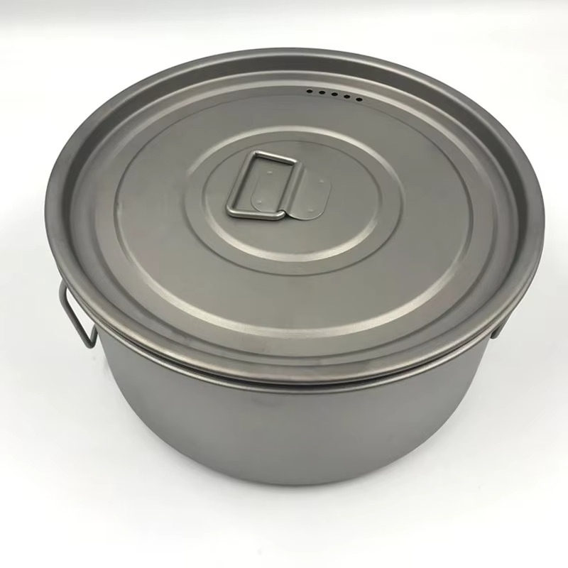 Mess Kit Titanium - ชุดเครื่องครัวแคมป์ปิ้งไทเทเนียมน้ำหนักเบาพิเศษ 2 ชิ้น หม้อและกระทะซ้อนกันได้พร้อมด้ามจับพับได้ สำหรับการเดินป่าและแบ็คแพ็คกิ้ง