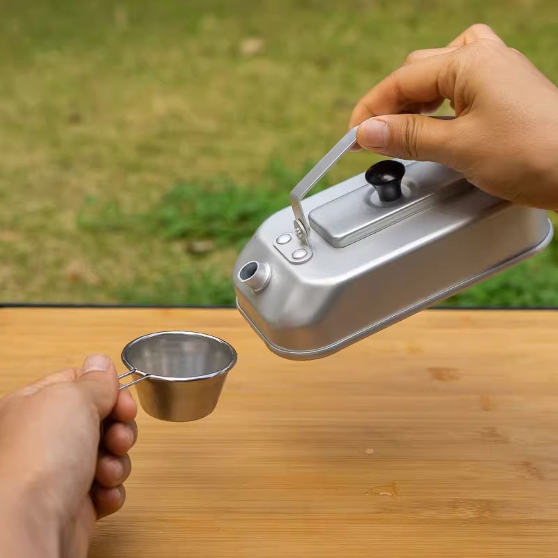 กาน้ำชาแบบพกพาสำหรับปิกนิกการต - Camping Cooking Utensil Set บทวิจารณ์และราคา